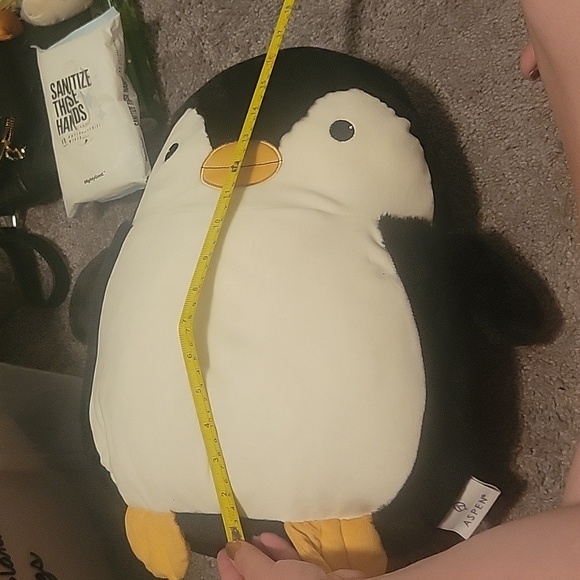 Penguin Pillows - Picture 8 of 10